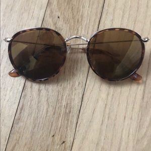 Urban Outfitters Round Tortoise Sunglasses
